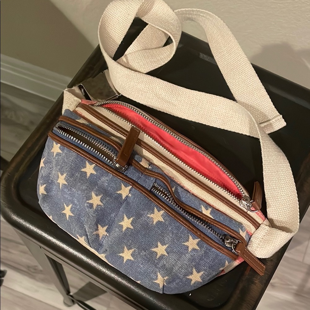 Star-Patterned Blue and Cream Crossbody Bag